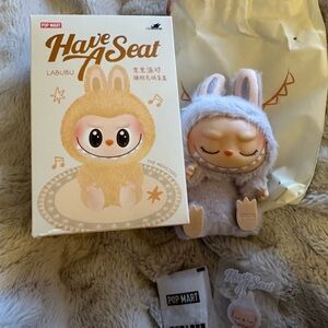 ZIZi- Pop Mart Labubu Have A Seat Figure- New. Box opened to verify.
